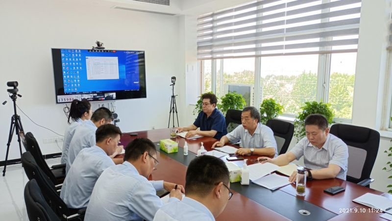 
				   
					黃河同力、騰躍同力黨委召開(kāi)9月份支部書(shū)記例會(huì)  布置開(kāi)展“大干四個(gè)月 沖刺年目標(biāo)”主題黨日活動(dòng)
				 